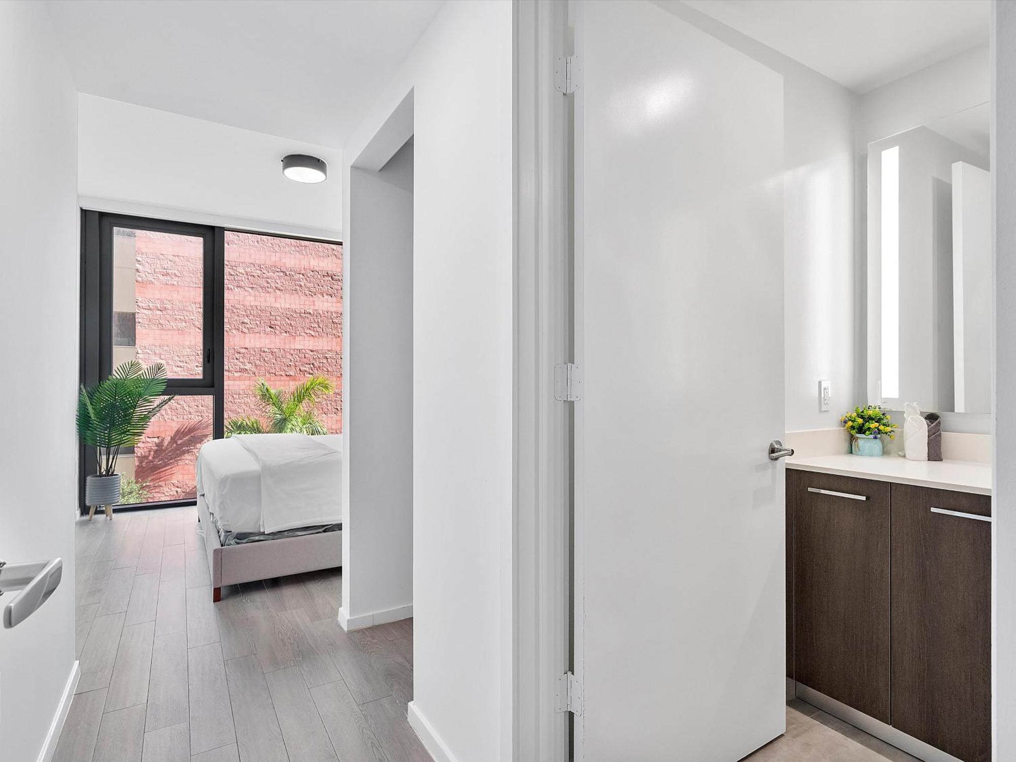 Apartment X- Lounge Iii - High-rise With Rooftop Pool & Panoramic Views